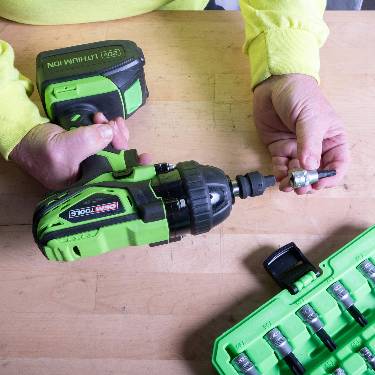 OEMTOOLS 23904 13 Piece Magnetic Star Bit Socket Set Additional Image 7
