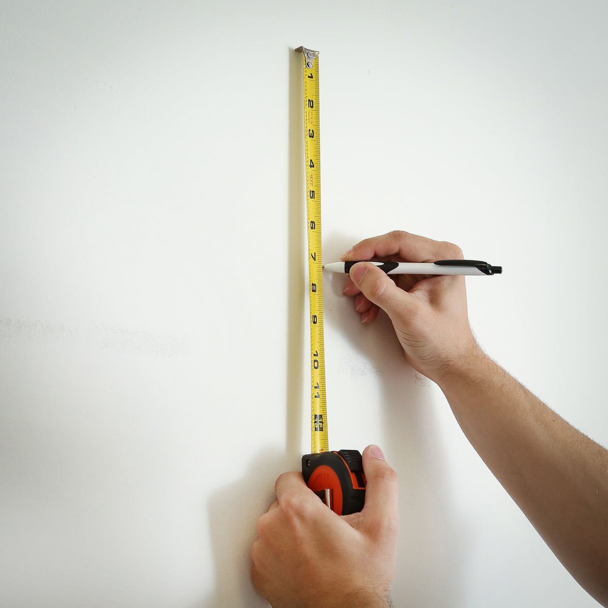 GreatNeck 95007 ExtraMark™ Tape Measure (12 Ft. x 5/8 Inch) Additional Image 7