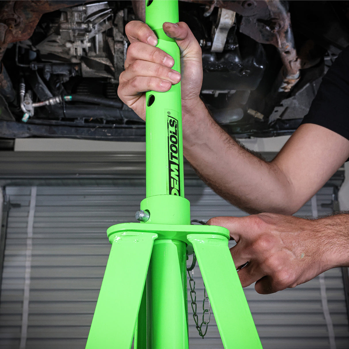 OEMTOOLS 24849 2 Ton Underhoist Tripod Jack Stand Additional Image 6
