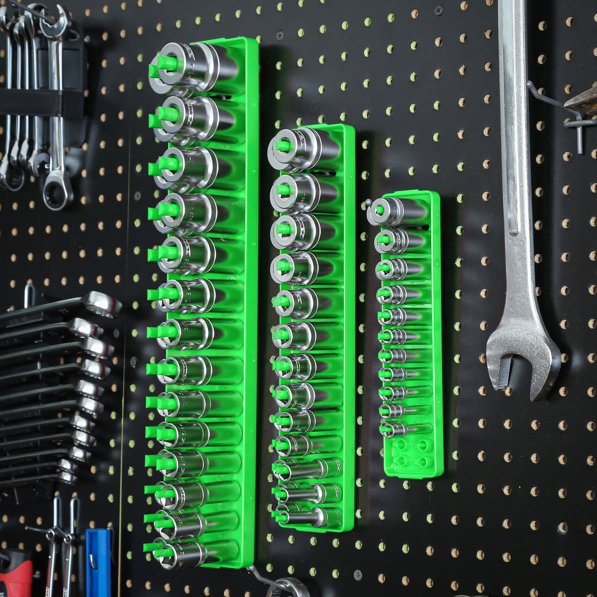 OEMTOOLS 22233 6 Piece SAE and Metric Socket Tray Set (Black and Green) Additional Image 10