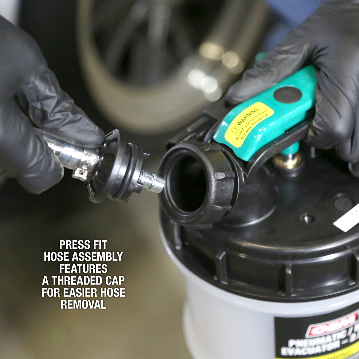 OEMTOOLS 24753 Manual Fluid Extractor - 2.5 Gallons (9.5L) Additional Image 6