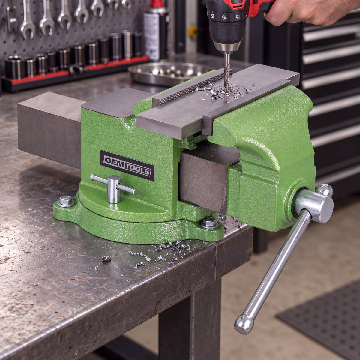 OEMTOOLS 24300 6in. Heavy-Duty Vise with Pipe Jaws Additional Image 6