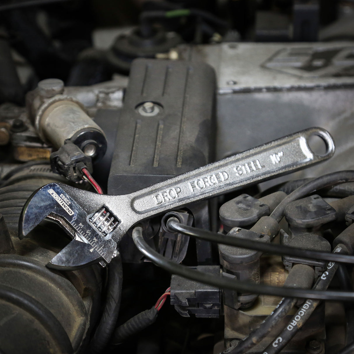 OEMTOOLS 22653 10 Inch Adjustable Wrench Additional Image 7