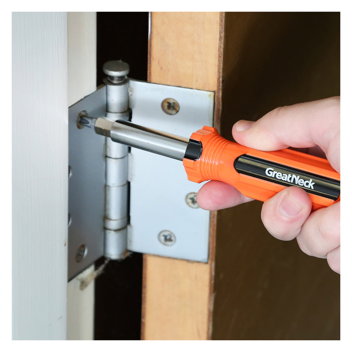 GreatNeck SD11C 11-in-1 Multi-Bit Screwdriver and Nut Driver Additional Image 6