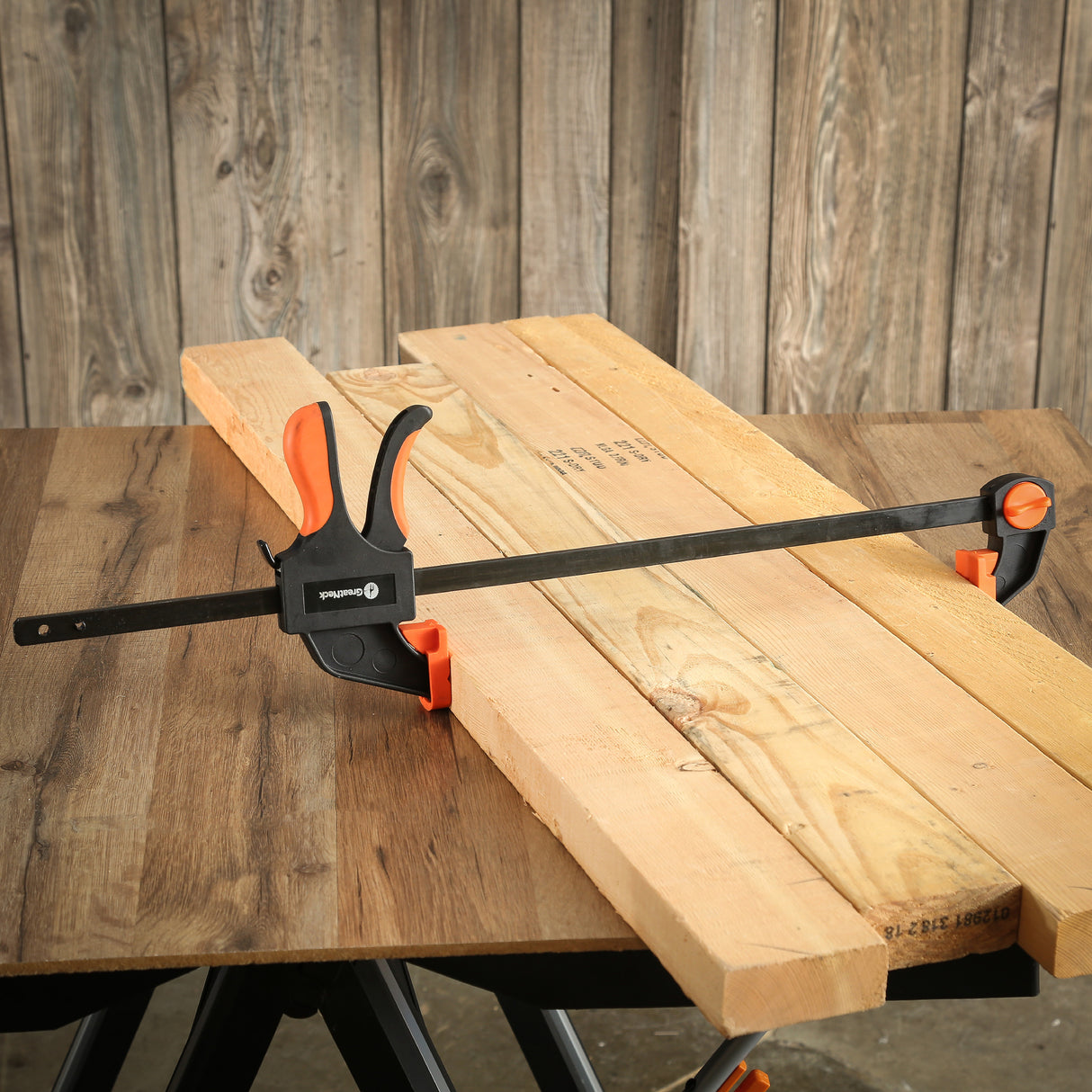GreatNeck 59003 Ratcheting Bar Clamp (24 Inch) Additional Image 8