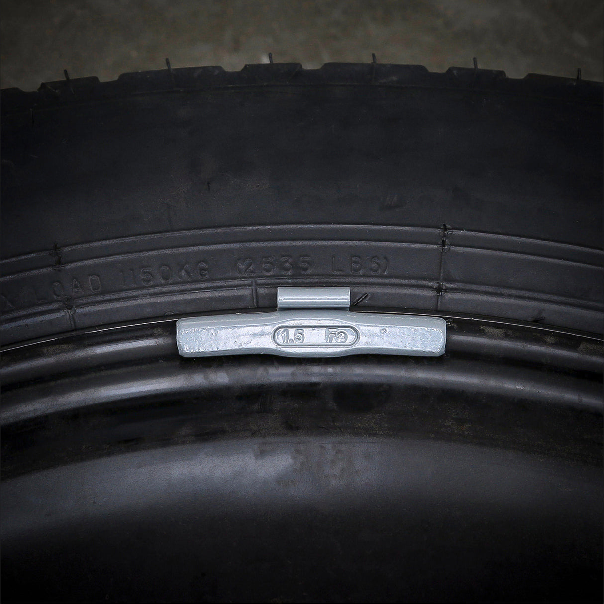 OEMTOOLS 23247 1.50 Oz. AL Style Steel Wheel Weight - 1 Box of 25 Additional Image 6