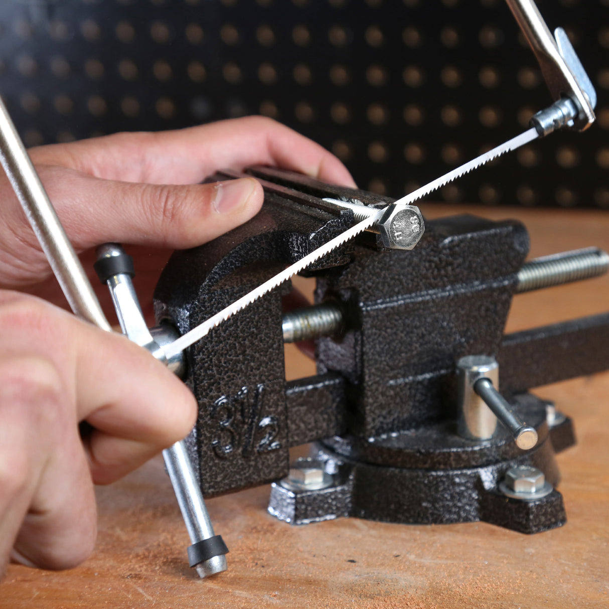 GreatNeck CP9 Coping Saw with Blades (4-3/4 Inch) Additional Image 8