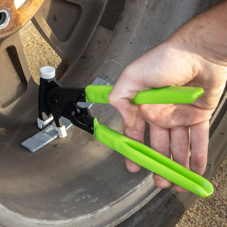 OEMTOOLS 25096 Adhesive Wheel Weight Removal/Cutting Tool Additional Image 6