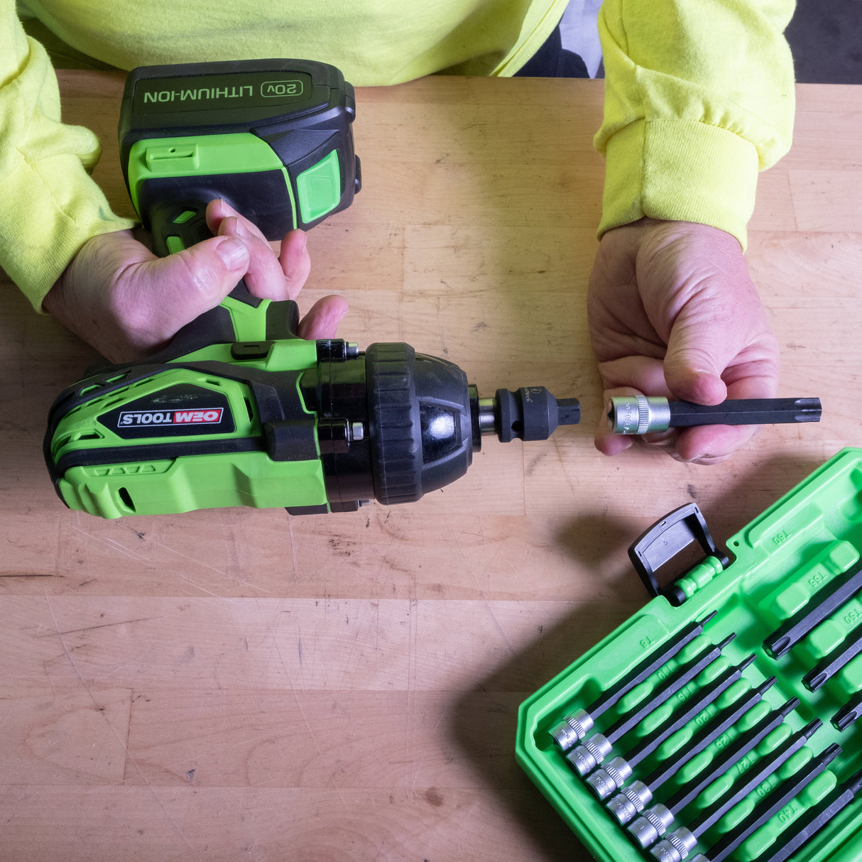 OEMTOOLS 23905 13 Piece Magnetic Long Star Bit Socket Set Additional Image 7
