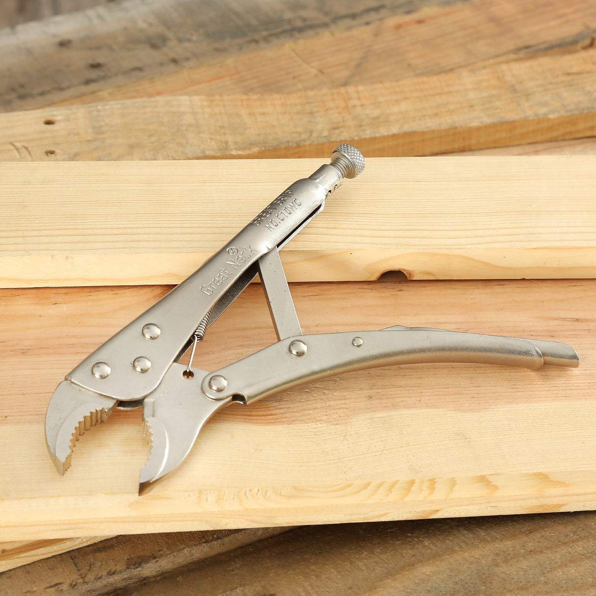 GreatNeck C10WC Curved Jaw Locking Pliers (10 Inch) Additional Image 6