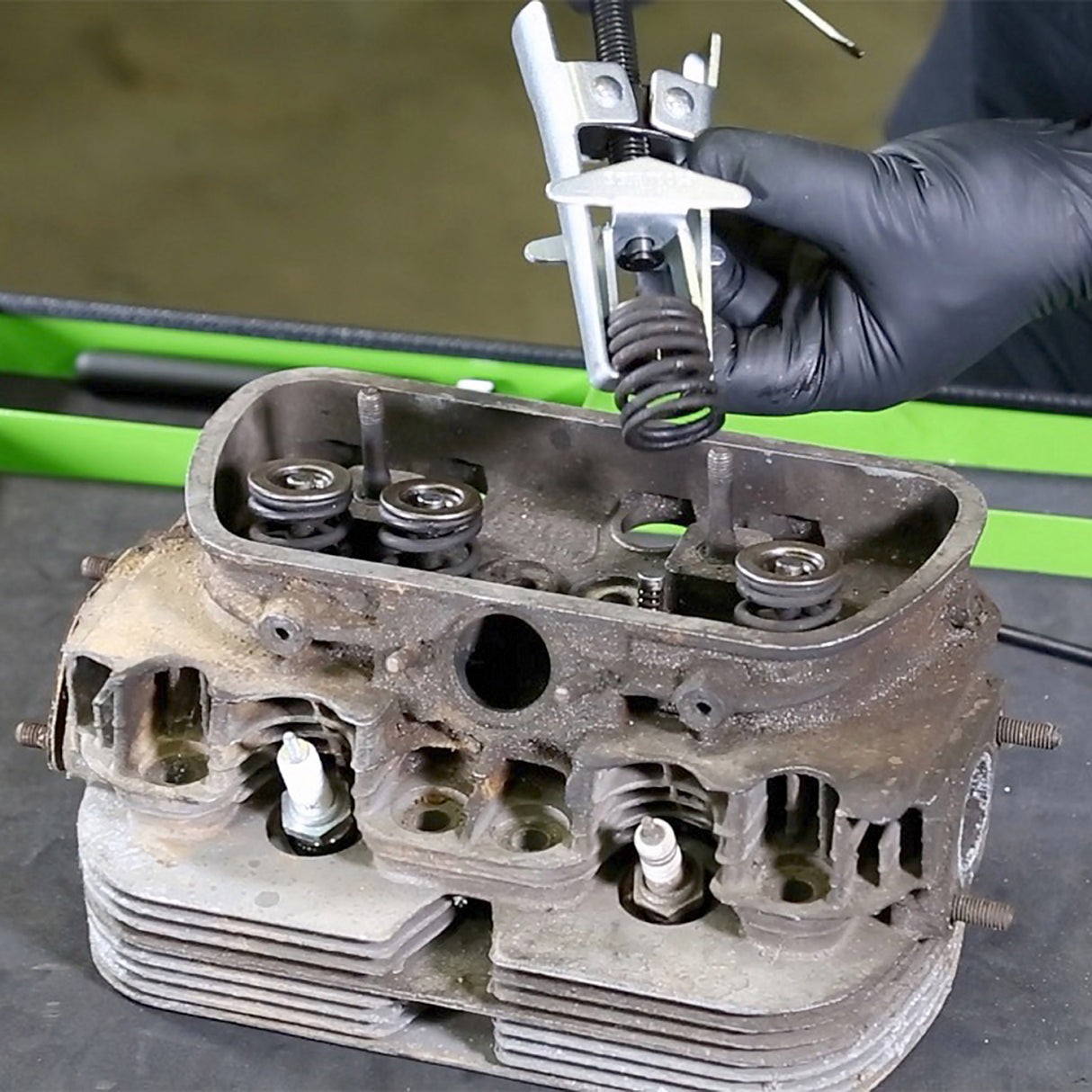 OEMTOOLS 25220 Valve Spring Compressor Additional Image 7
