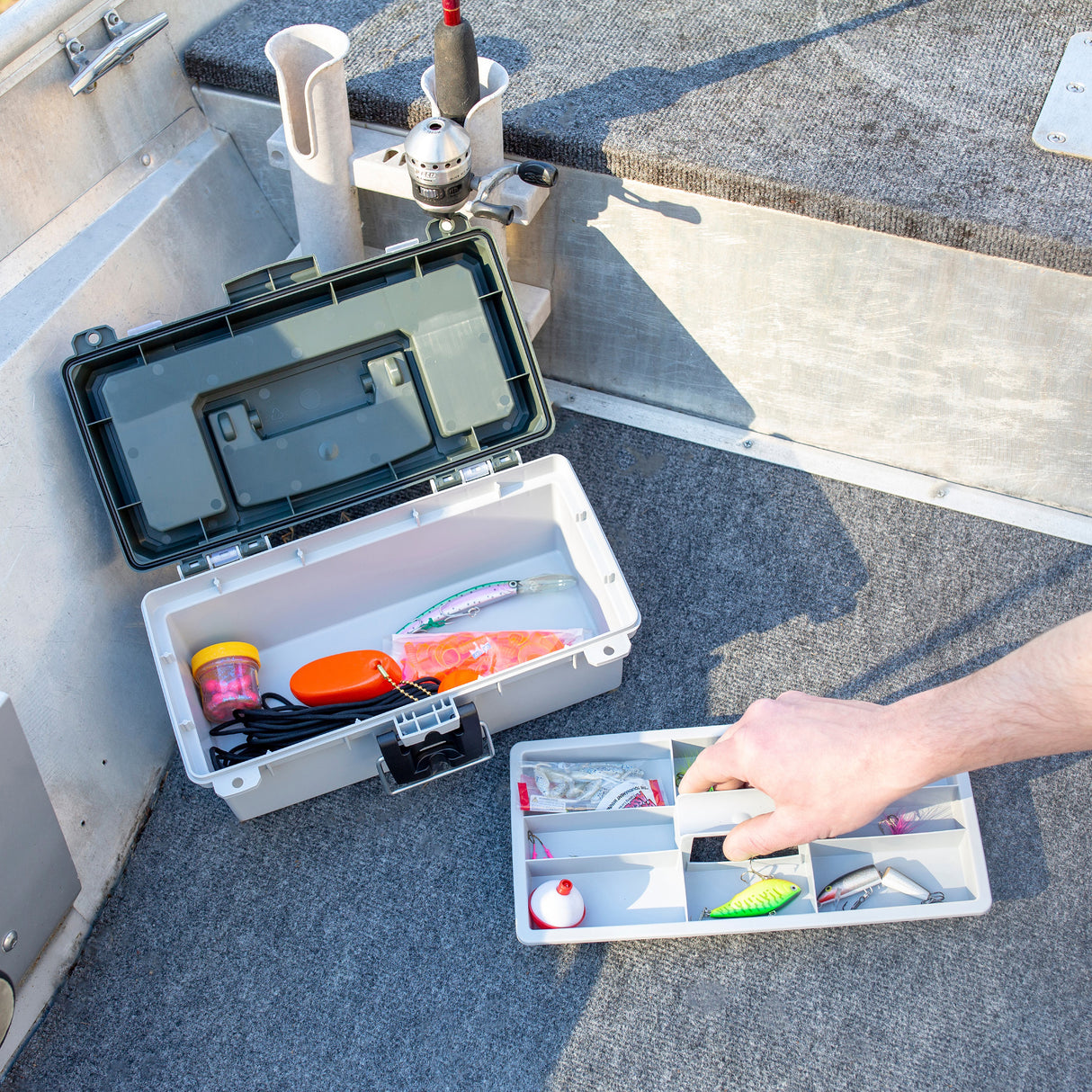 Sheffield 12670 13in. Tackle Box - Green/Gray Additional Image 9