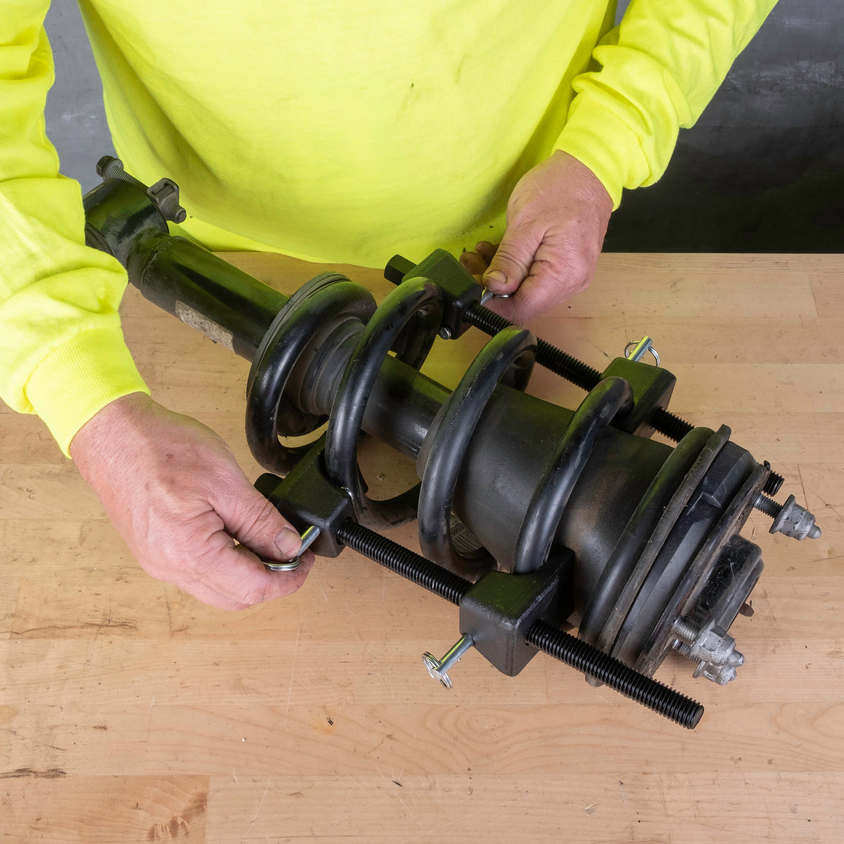 OEMTOOLS 25553 MacPherson Strut Spring Compressor Additional Image 6