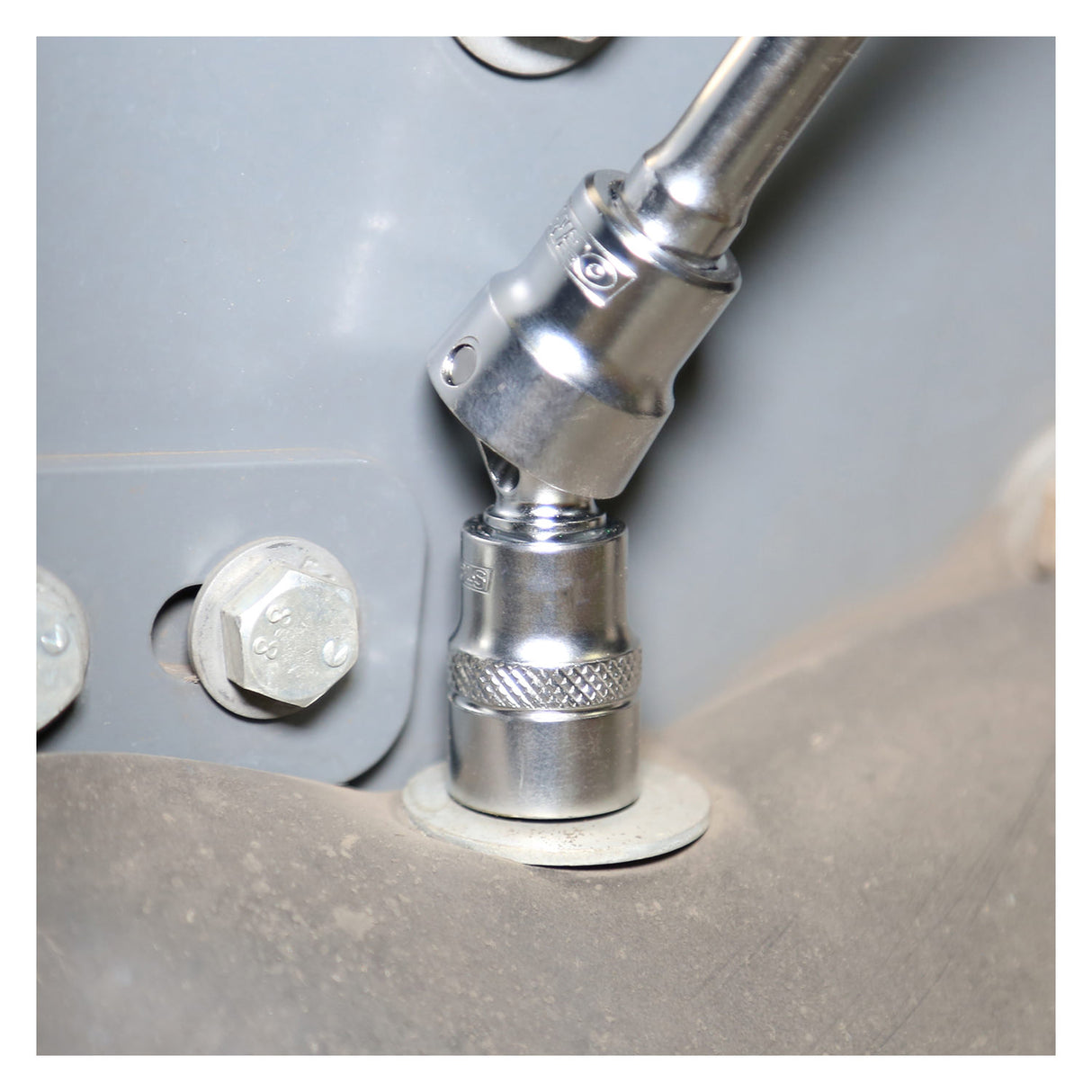 OEMTOOLS 22521 3/8 Inch Drive Universal Joint Additional Image 4
