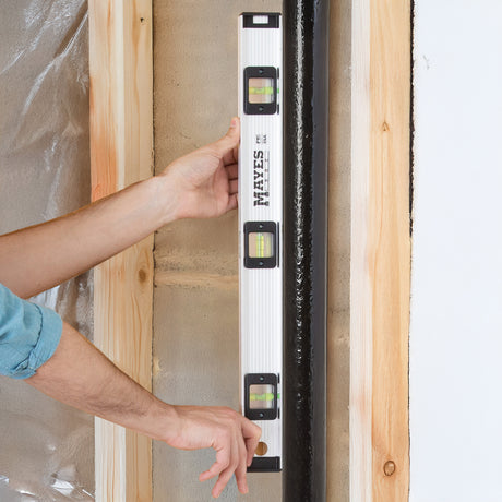 Mayes 10112 Aluminum I-Beam Level (24 Inch) Additional Image 8