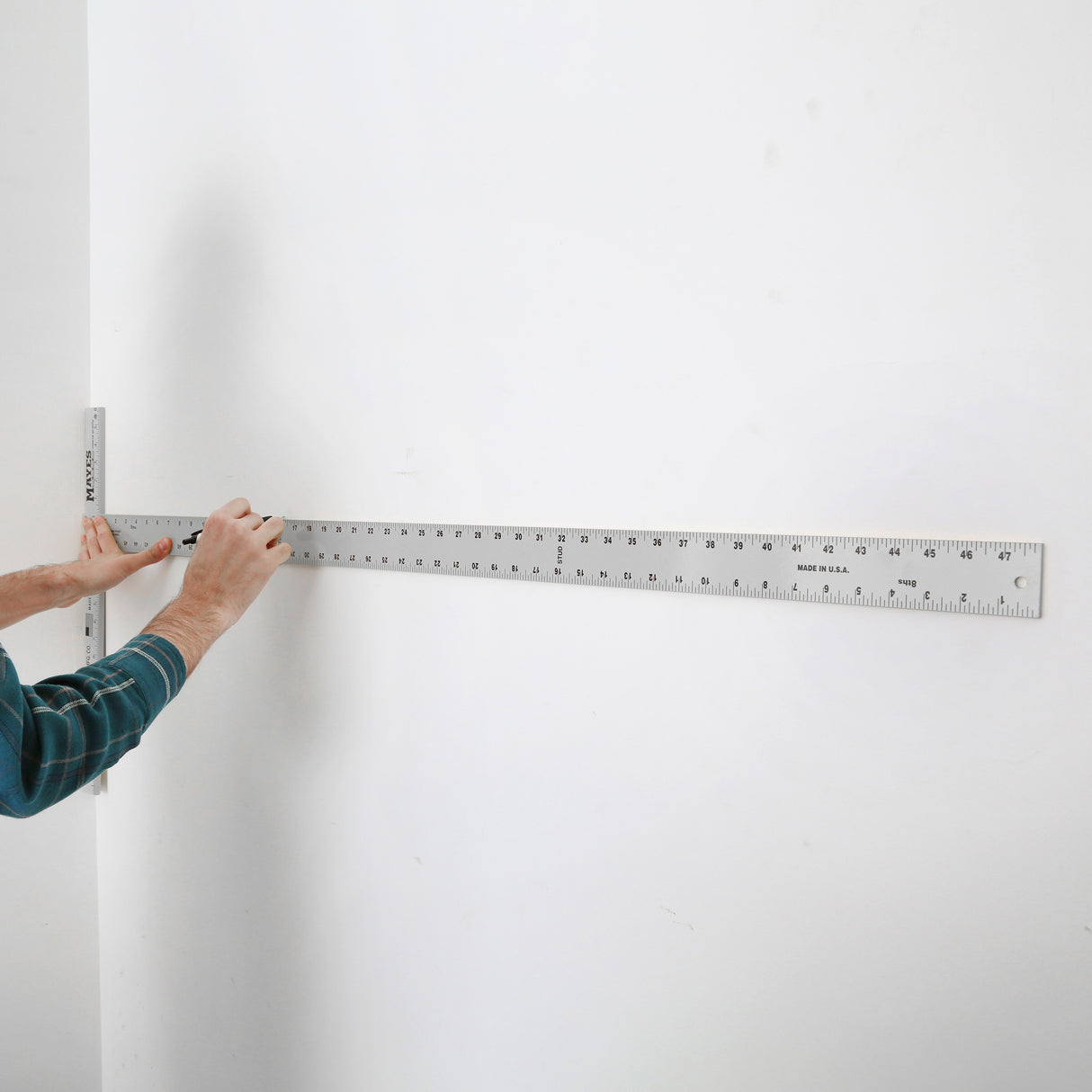 Mayes 10181 Lightweight Aluminum Wallboard Square (48 Inch) Additional Image 6
