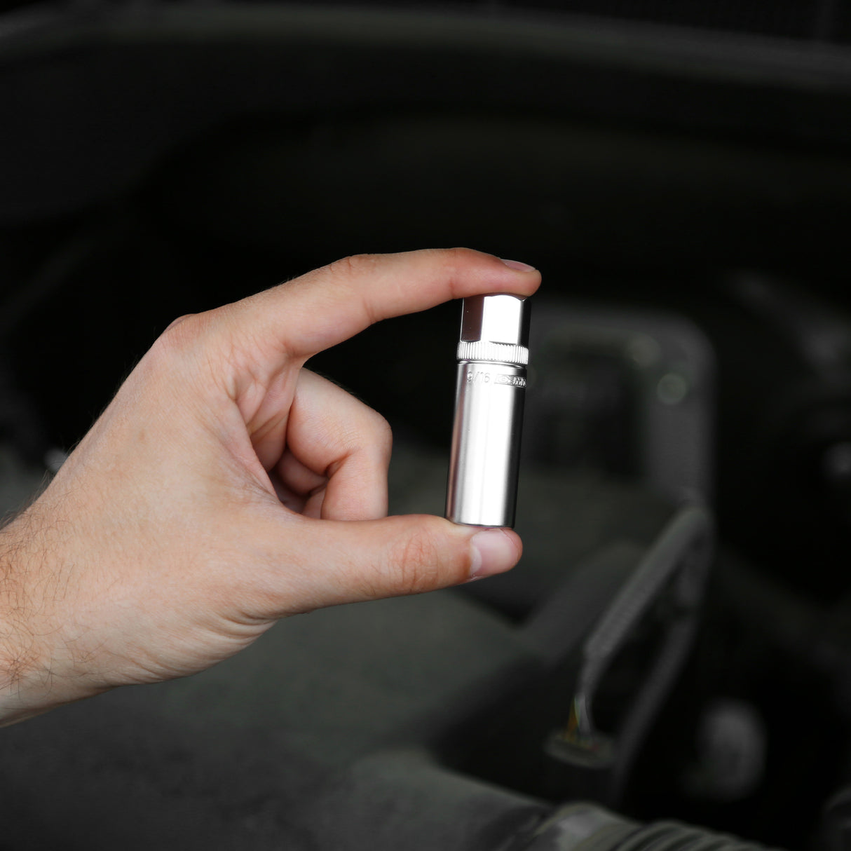 OEMTOOLS 22880 9/16 Inch 3/8in. Drive Magnetic Spark Plug Socket Additional Image 6