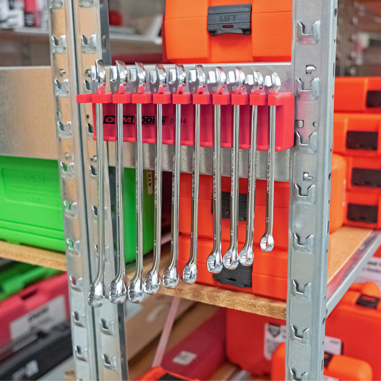 OEMTOOLS 22514 Magnetic Wrench Holder (Red) Additional Image 6