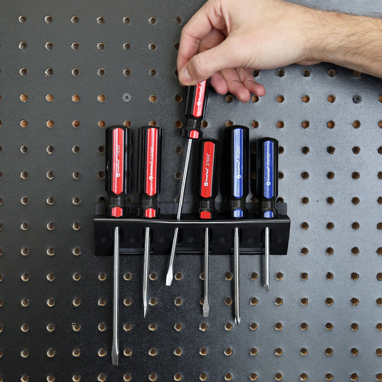 GreatNeck AAR6 AA-Series Screwdriver Set (6 Piece) with Tray Additional Image 7