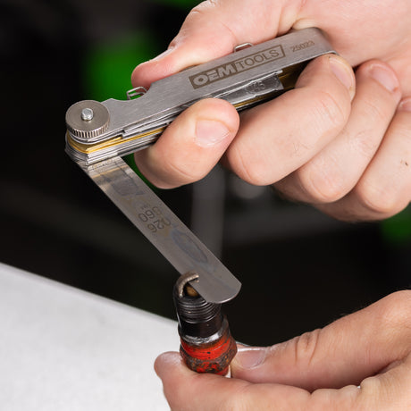 OEMTOOLS 25023 Combination Tune-Up Feeler Gauge Additional Image 2