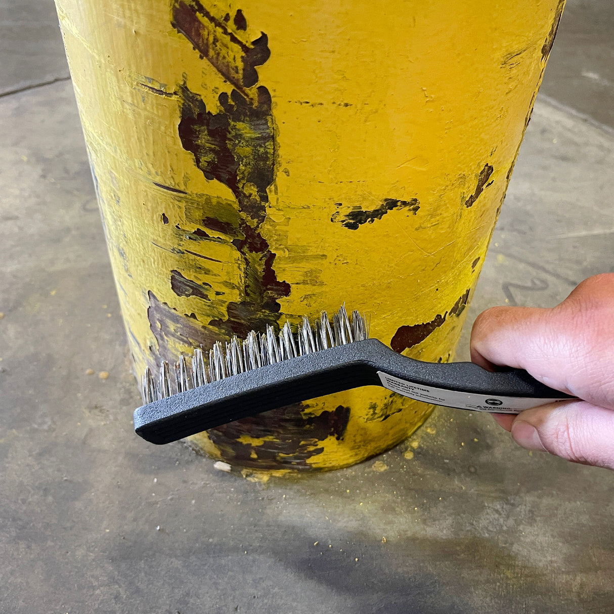 GreatNeck PW84 Heavy Duty Wire Brush Additional Image 6