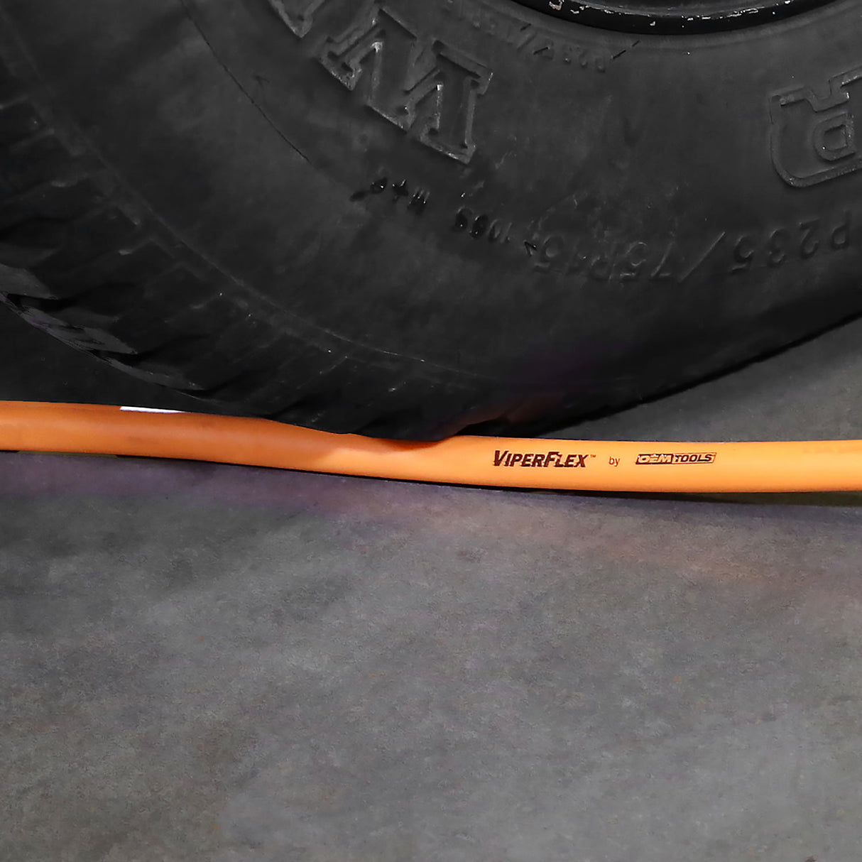 ViperFlex® 24424 3/8” x 50 Ft. Hybrid Polymer Air Hose and Reel Additional Image 9