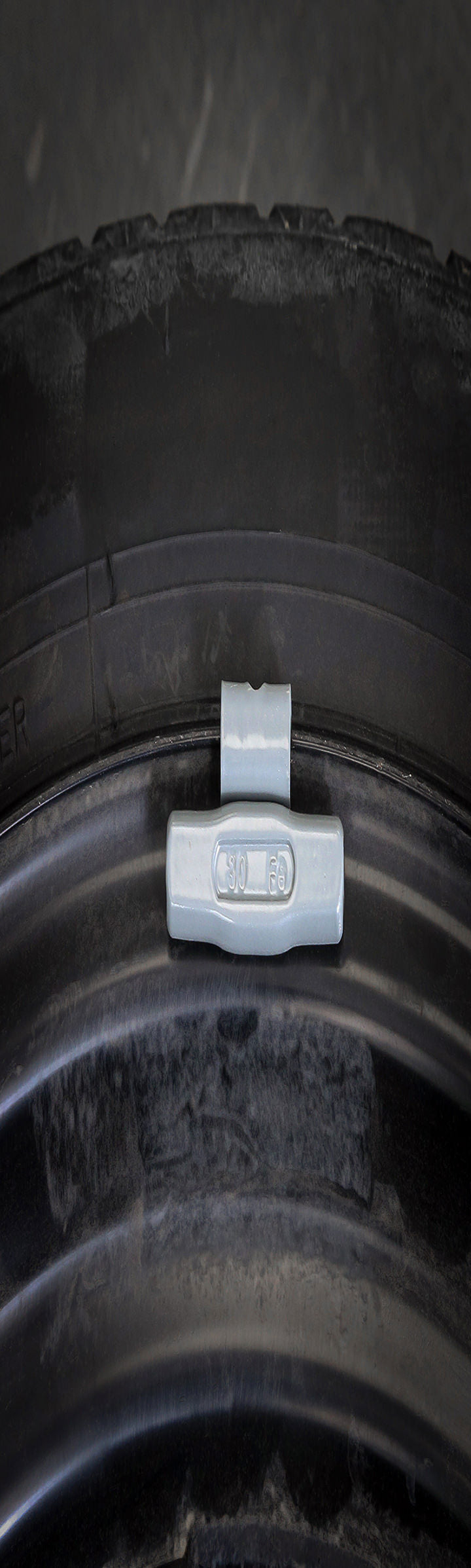 OEMTOOLS 23280 30 gm. EN Style Steel Wheel Weight- 1 Box of 25 Additional Image 6