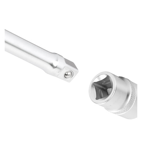OEMTOOLS 22398 18 mm 1/2 Inch Drive Socket Additional Image 4