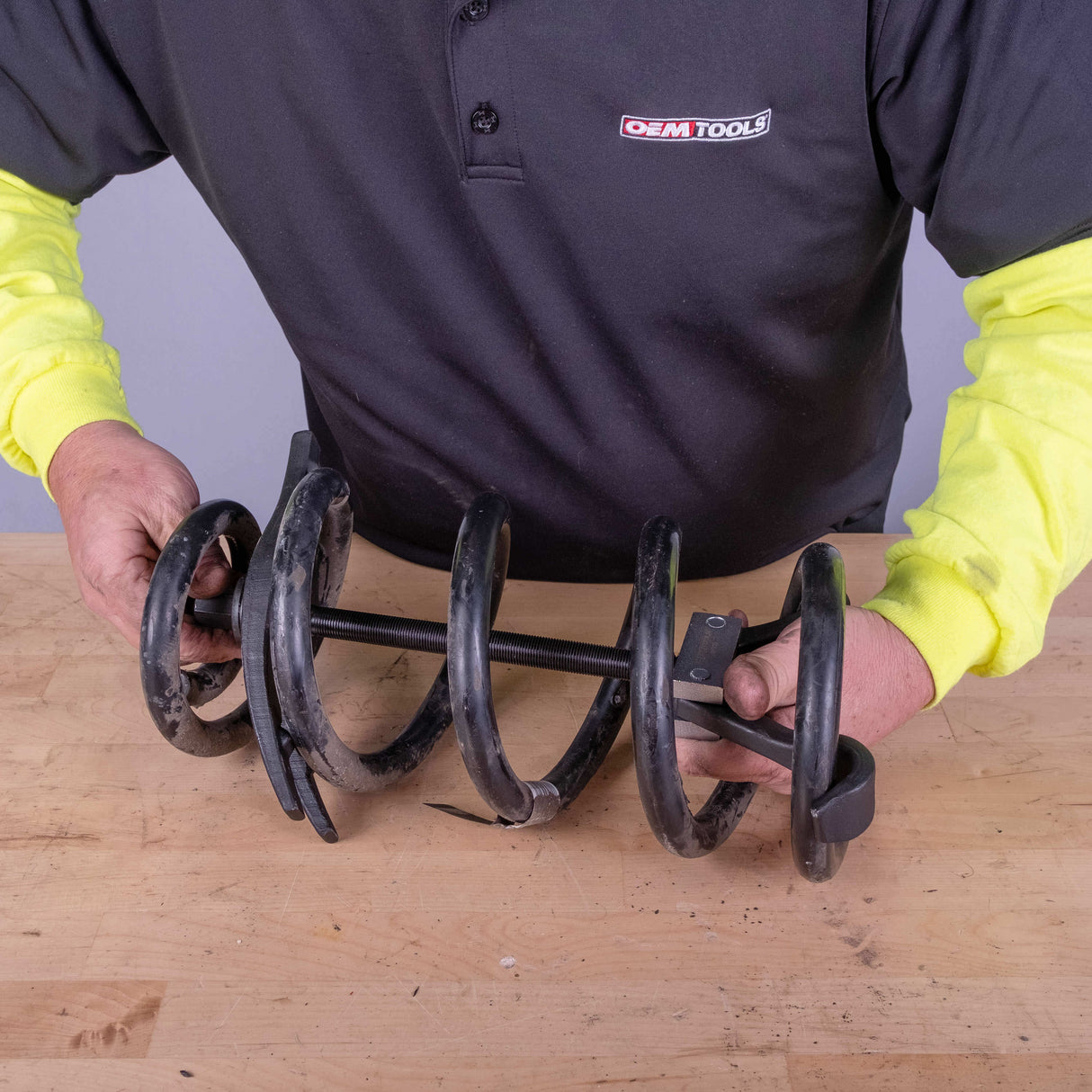 OEMTOOLS 37035  COIL SPRING COMPRESSOR Additional Image 5