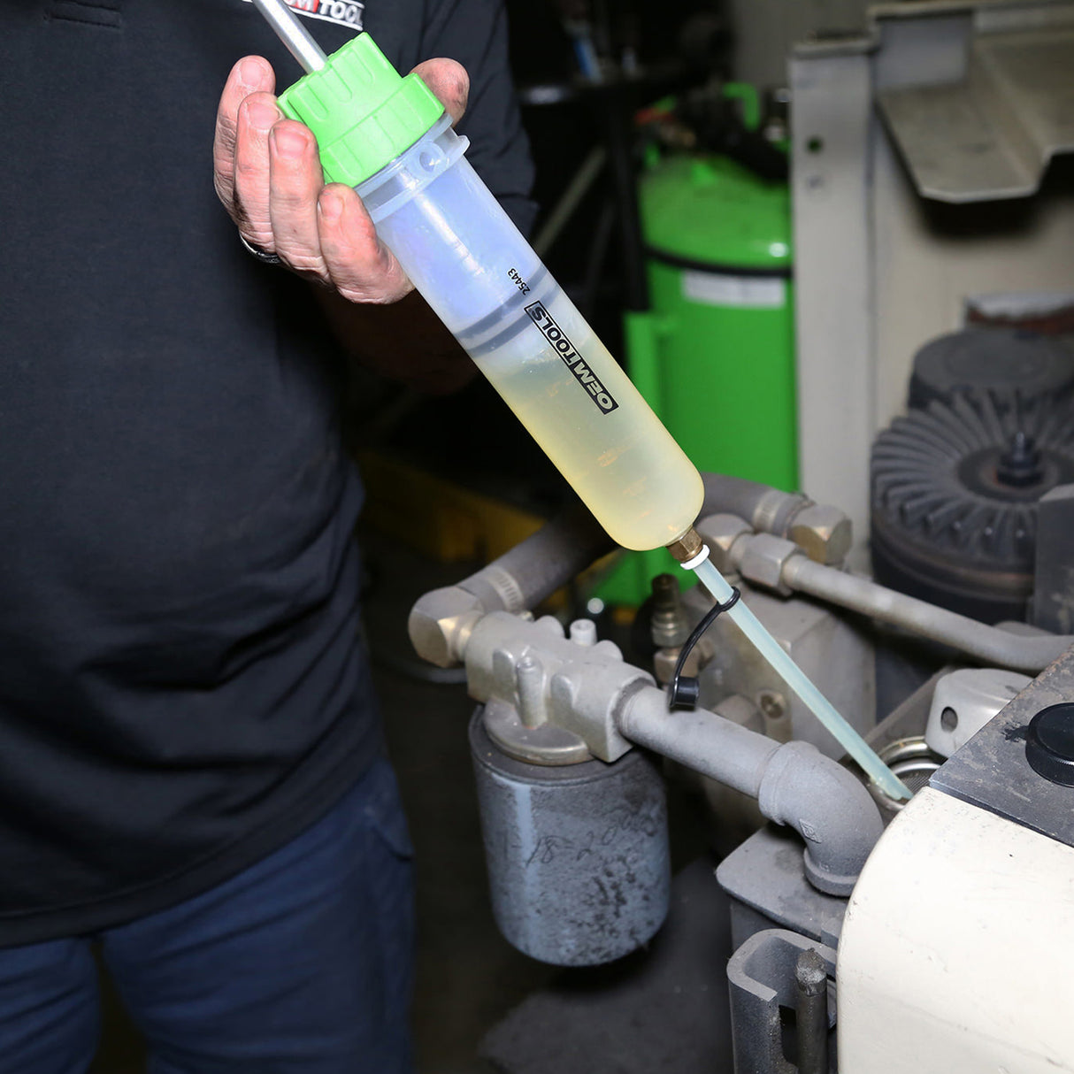 OEMTOOLS 25572 Extraction and Filling Pump Additional Image 5