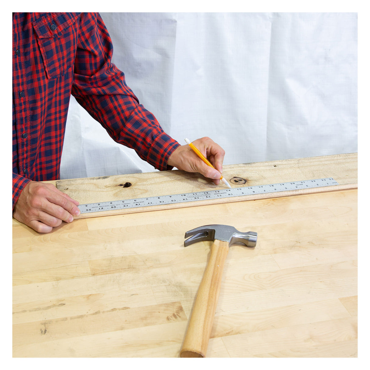 Mayes 10188 Straight Edge Aluminum Ruler (24 Inch x 1 Inch) Additional Image 5