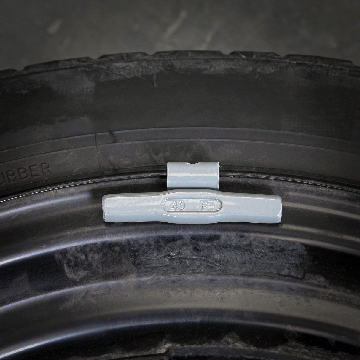 OEMTOOLS 23290 40 gm. IW Style Steel Wheel Weight - 1 Box of 25 Additional Image 6