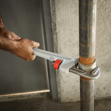 GreatNeck APW14 Aluminum Pipe Wrench (14 Inch) Additional Image 5