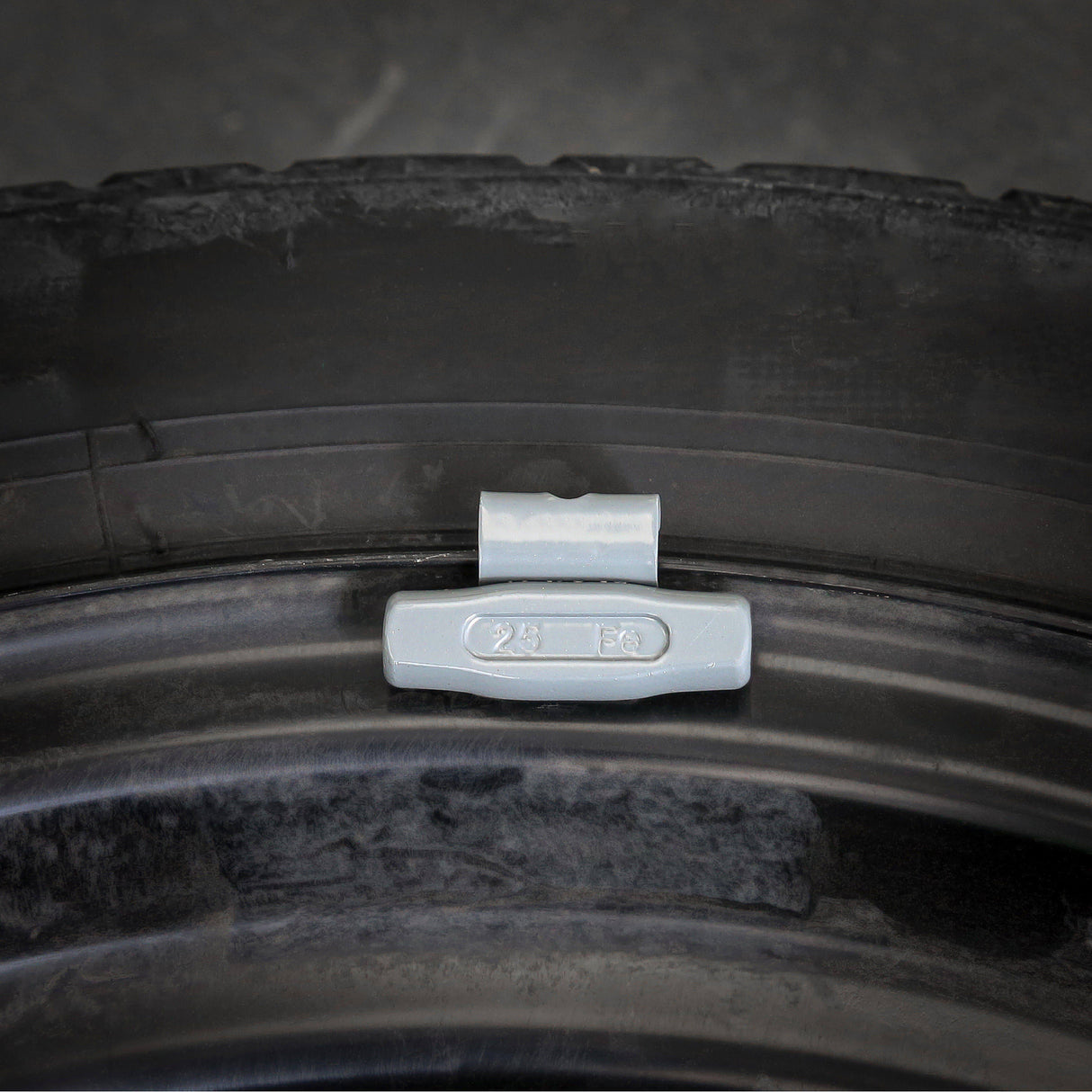 OEMTOOLS 23273 25 gm. IW Style Steel Wheel Weight - 1 Box of 25 Additional Image 6