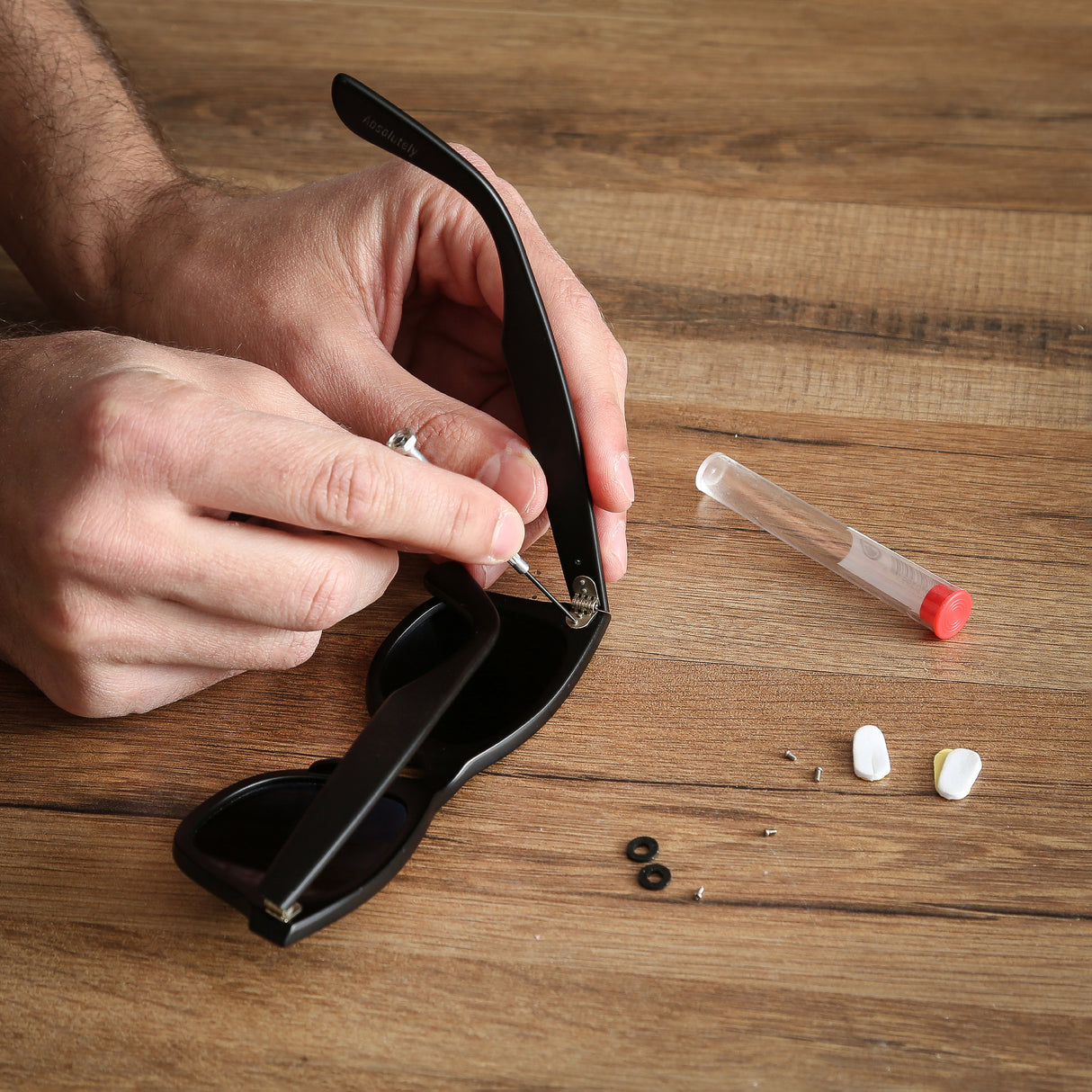 GreatNeck 919FE Eyeglass Repair Kit Additional Image 8