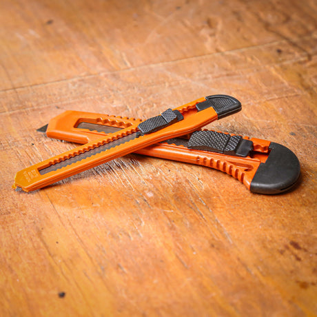 GreatNeck 2SBK Snap Off Utility Knife Set (2 Piece) Additional Image 7