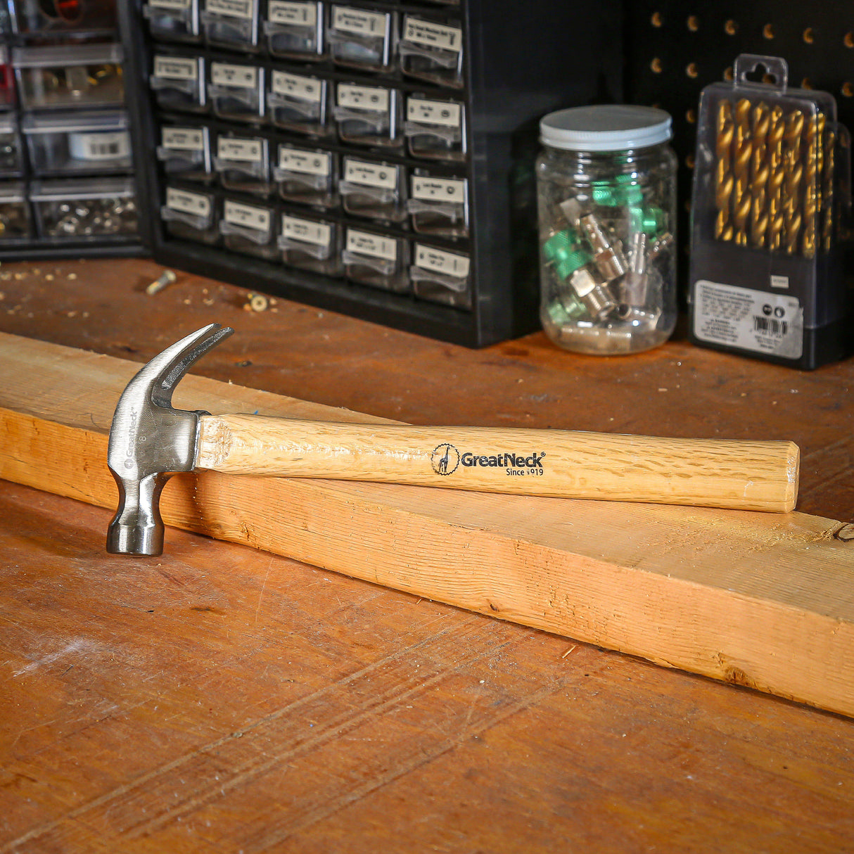 GreatNeck M8C Curved Claw Hammer (8 Oz.) with Hardwood Handle Additional Image 6