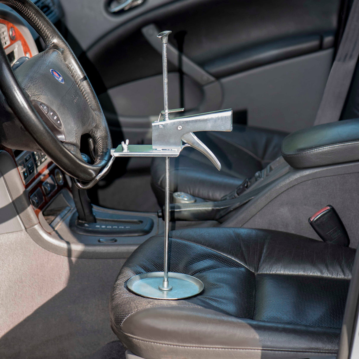 OEMTOOLS 24231 Steering Wheel Holder and Pedal Depressor Kit Additional Image 5