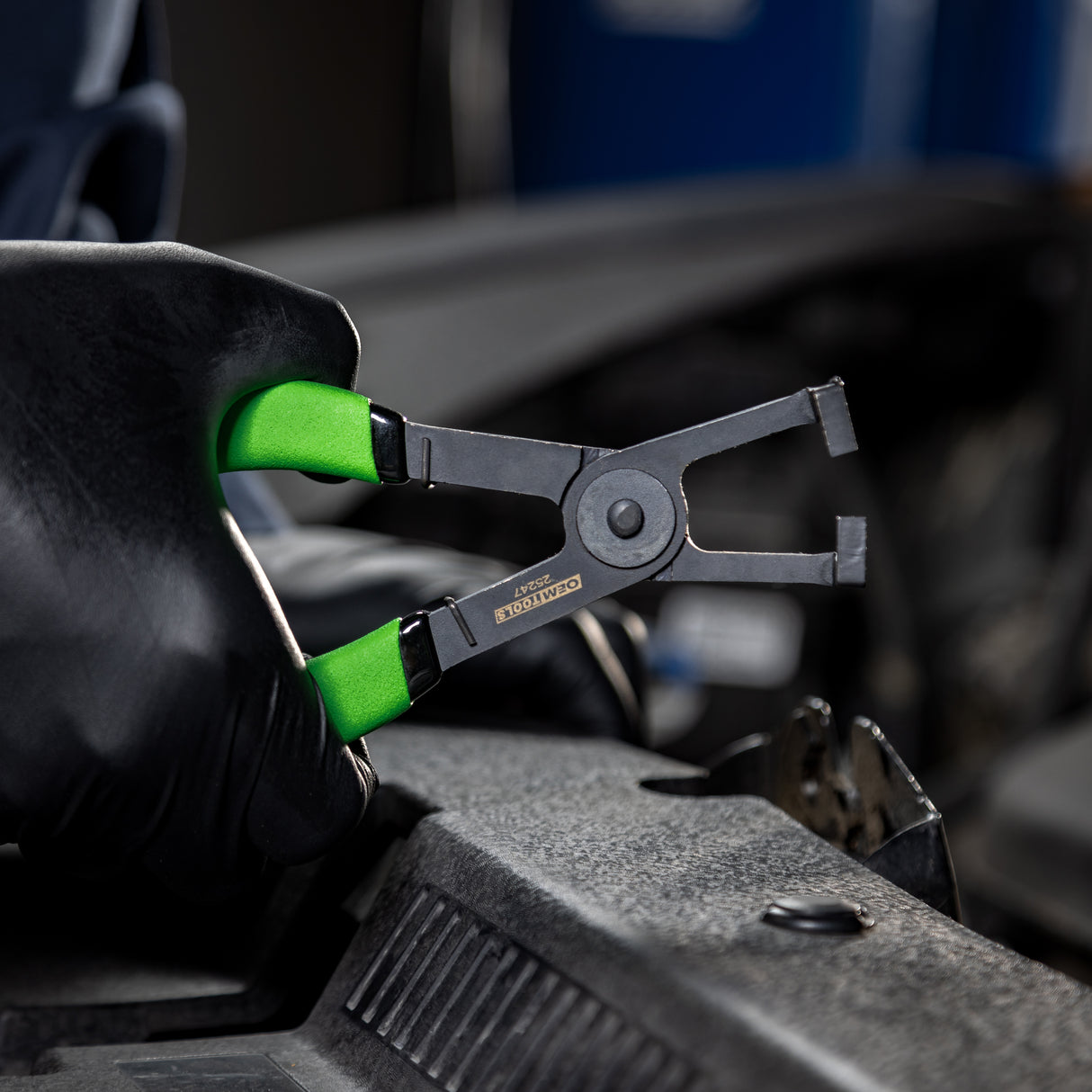 OEMTOOLS 25247 Low-Profile Disconnect Pliers Additional Image 7