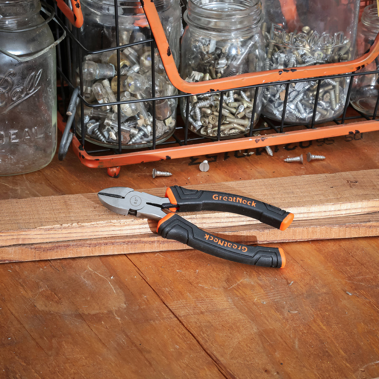 GreatNeck D65C Diagonal Pliers (6-1/2 Inch) Additional Image 6