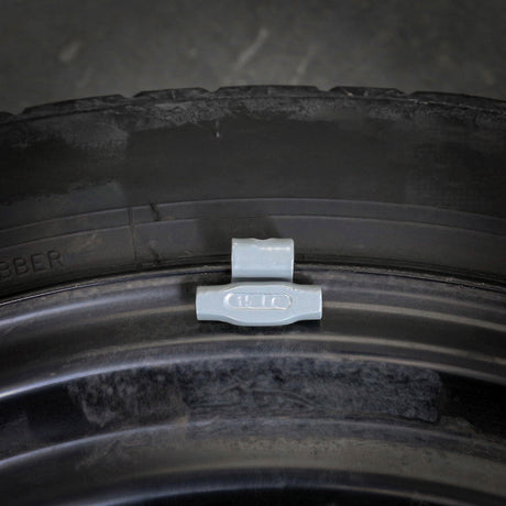 OEMTOOLS 23242 15 gm. FN Style Steel Wheel Weight - 1 Box of 25 Additional Image 6