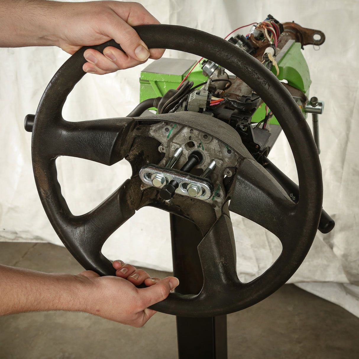 OEMTOOLS 25200 Steering Wheel Puller Additional Image 8