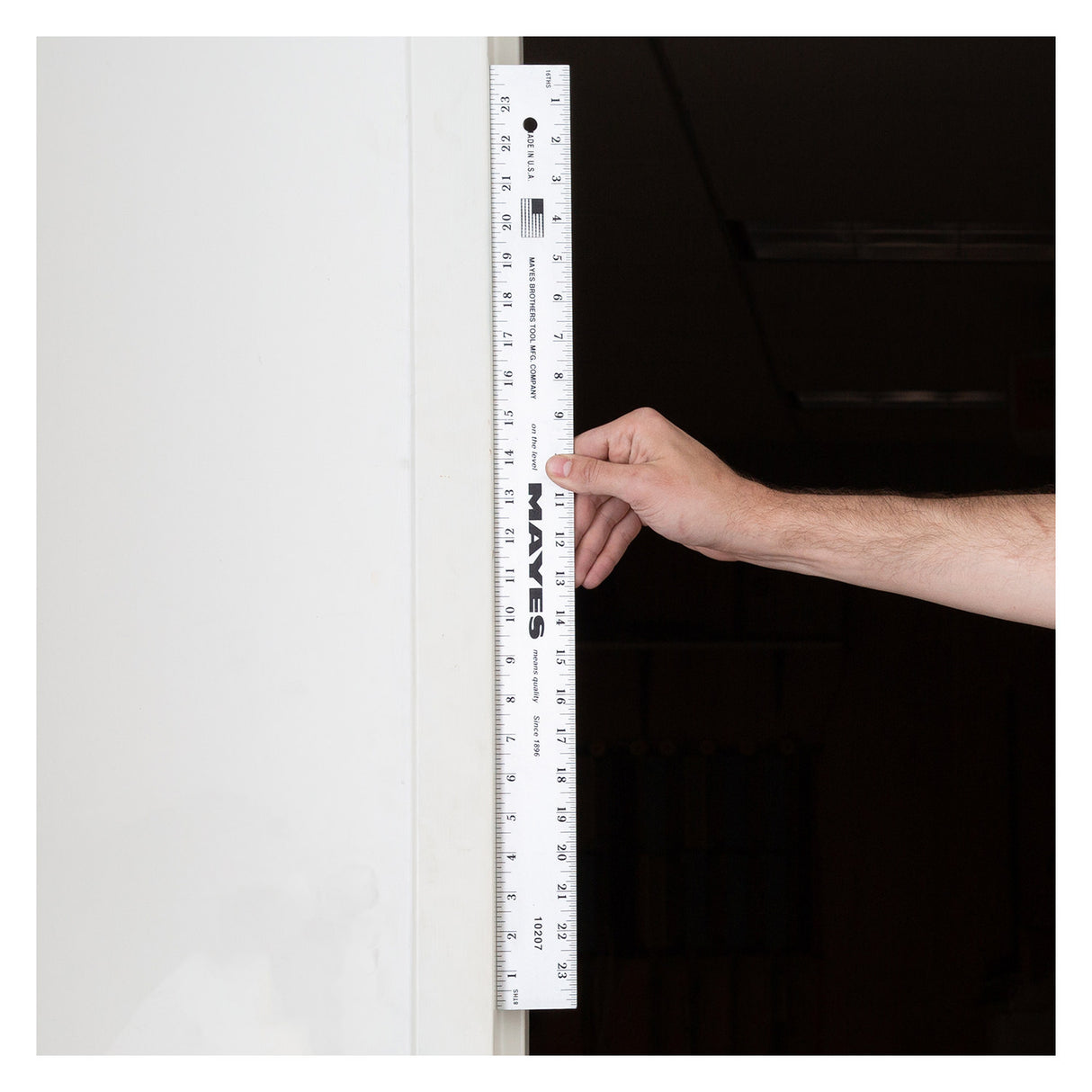 Mayes 10207 Straight Edge Aluminum Ruler (24 x 2 Inch) Additional Image 6