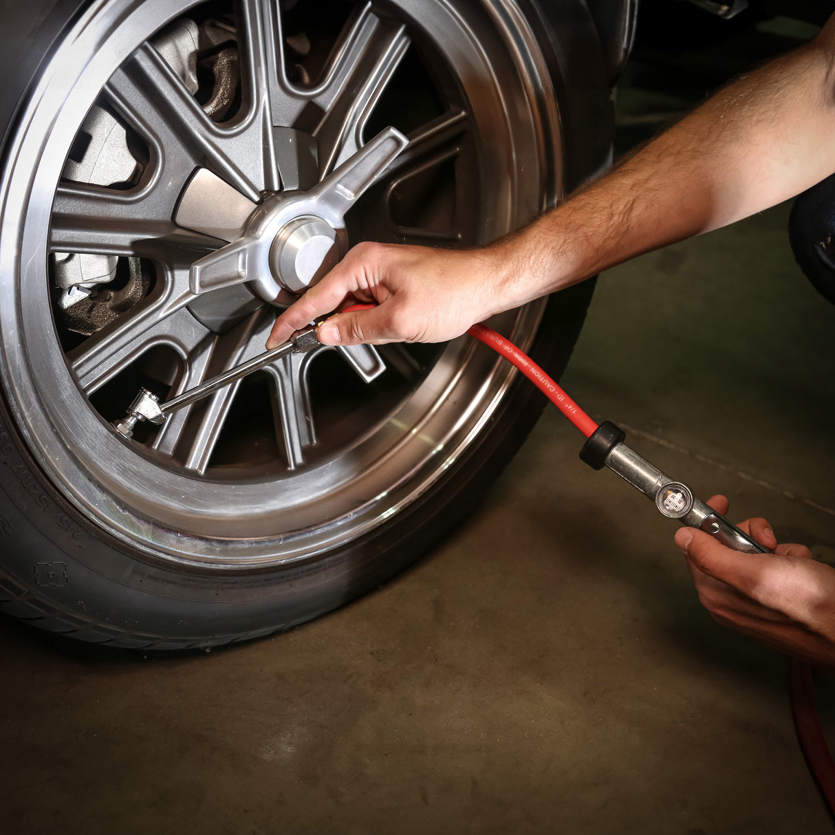 OEMTOOLS 25864 Dual Head Chuck Tire Inflator Gauge Additional Image 7
